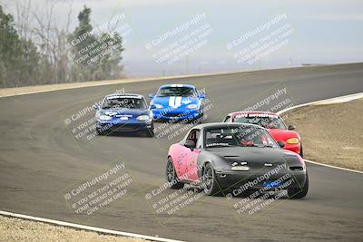 media/Jan-26-2025-CalClub SCCA (Sun) [[cfcea7df88]]/Group 4/Race/